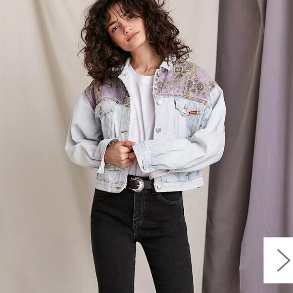 Vintage '90s Jordache Pieced Paisley Denim Jacket size S by Urban Outfitters - Picture 4 of 14